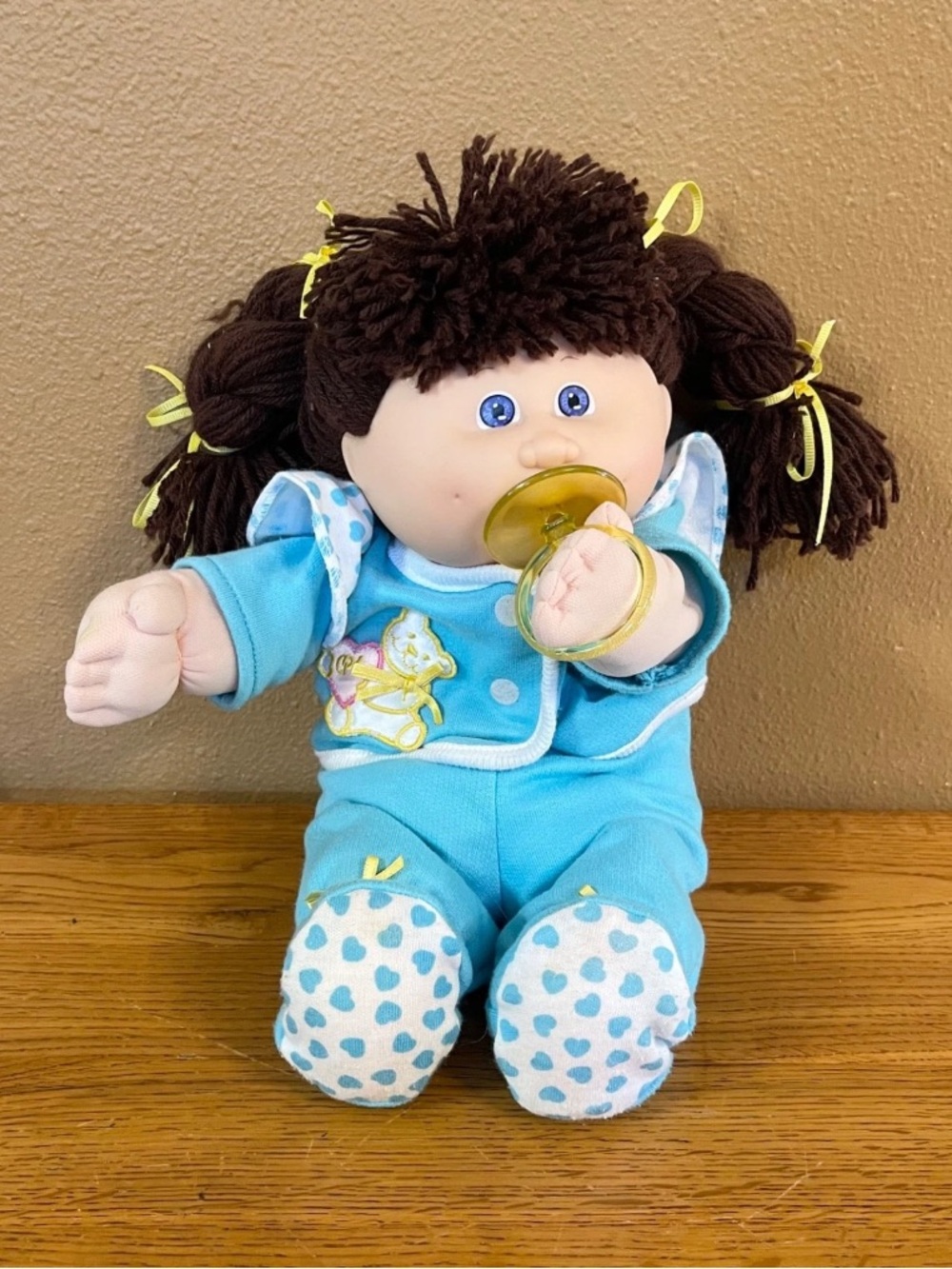 Vintage Cabbage Patch Kids Toddler Doll W Pacifier In HTF Teddy Bear Outfit
